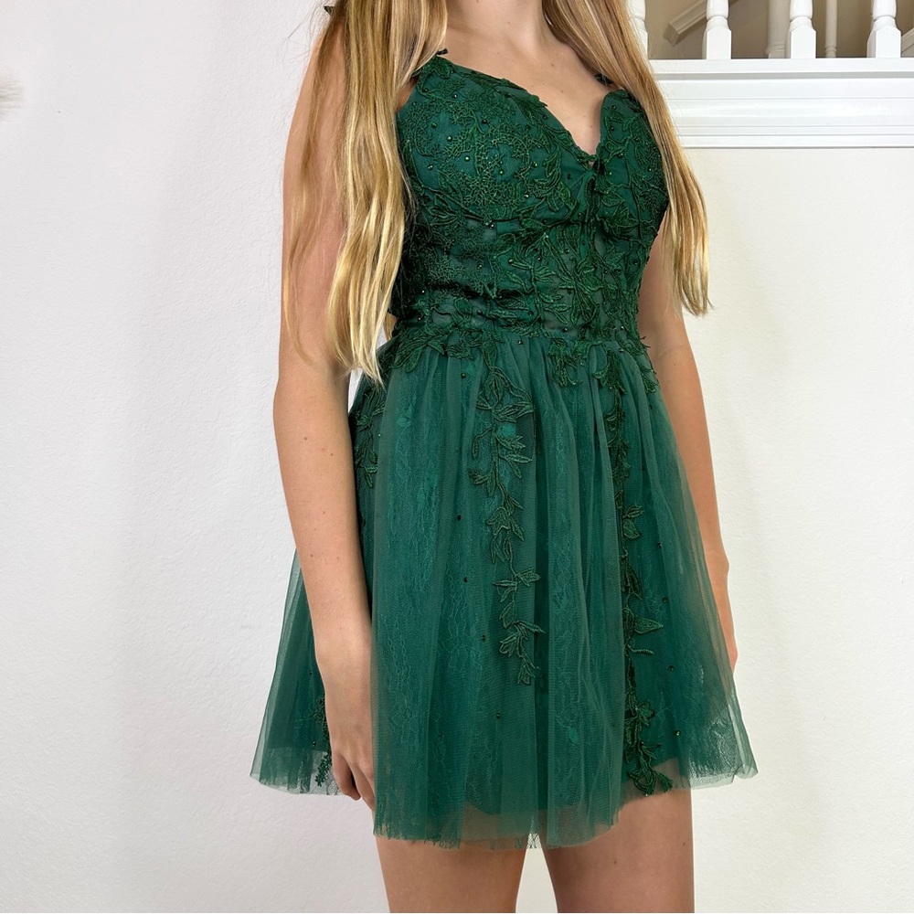 Loyeloy Poison Ivy Mini Dress Size 8